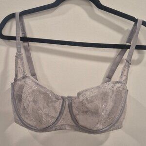 Victoria Secret Lace Silver Grey Bra